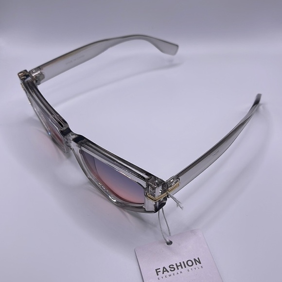 chunky Transparent Grey Two Tone Lens Gold Accent Fashion Sunglasses - Picture 5 of 12